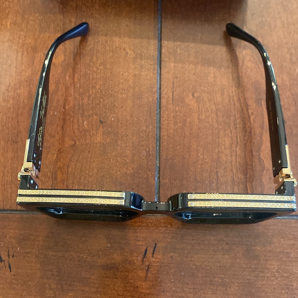 LV sunglasses - Picture 4 of 6